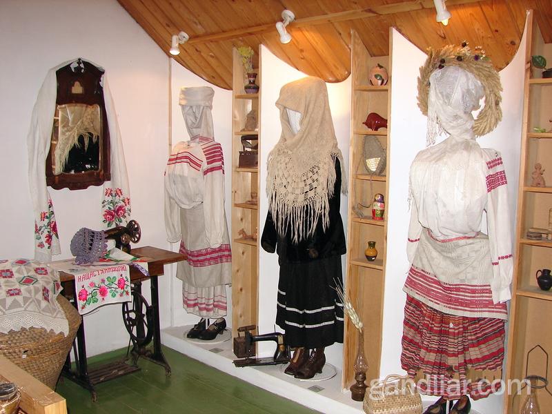 Дудутки. Национальные костюмы
