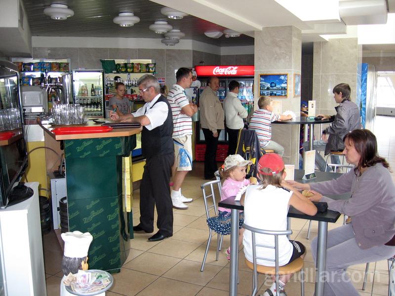 Кафе в библиотеке в Минске
