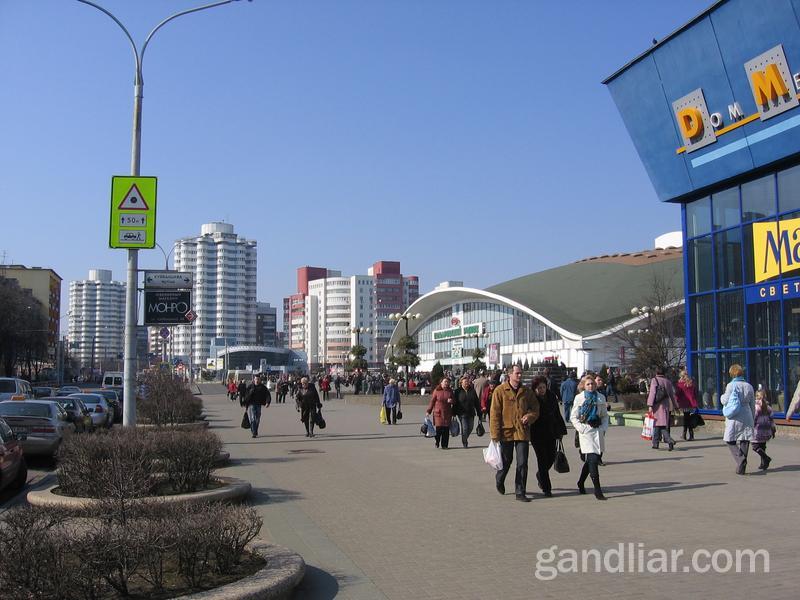 Комаровский рынок в Минске