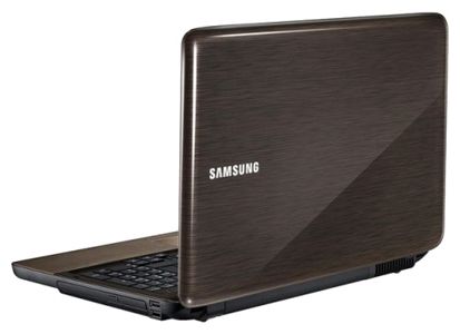  Samsung R540-JA08.  