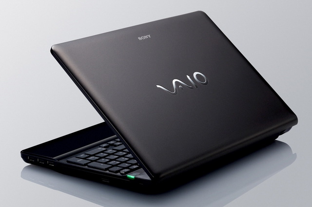  Sony VAIO VPCEB3E1R-BQ.  